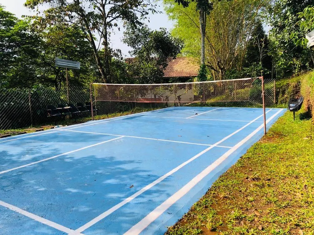 Crescent Family Resort Ambalavayal