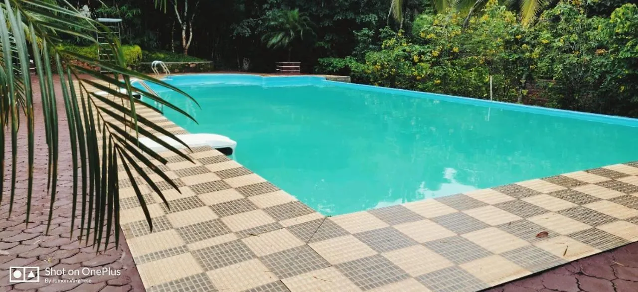 Crescent Family Resort Ambalavayal