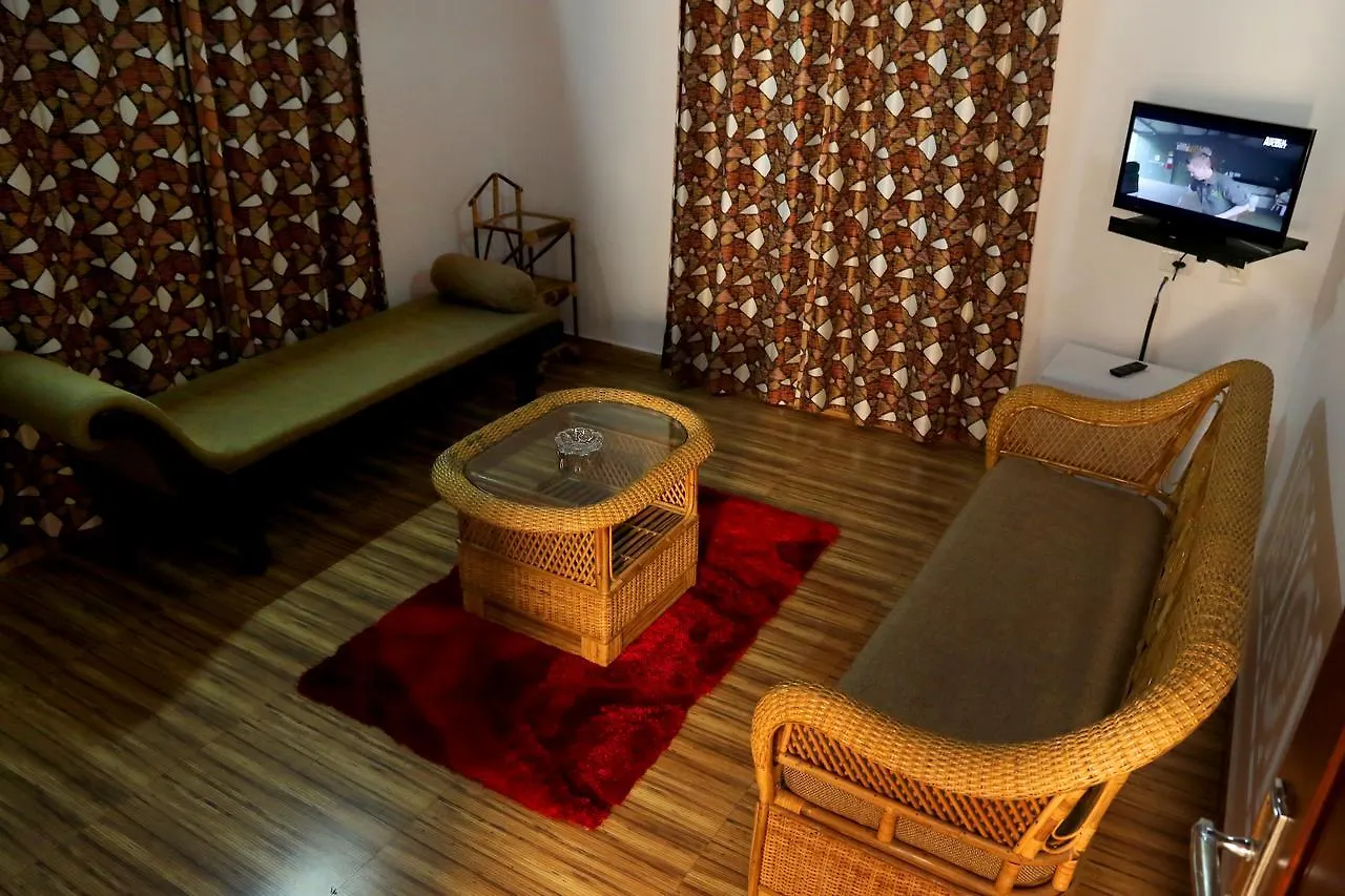 ***  Crescent Family Resort Ambalavayal India