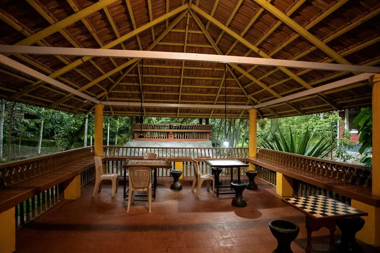 ***  Crescent Family Resort Ambalavayal India