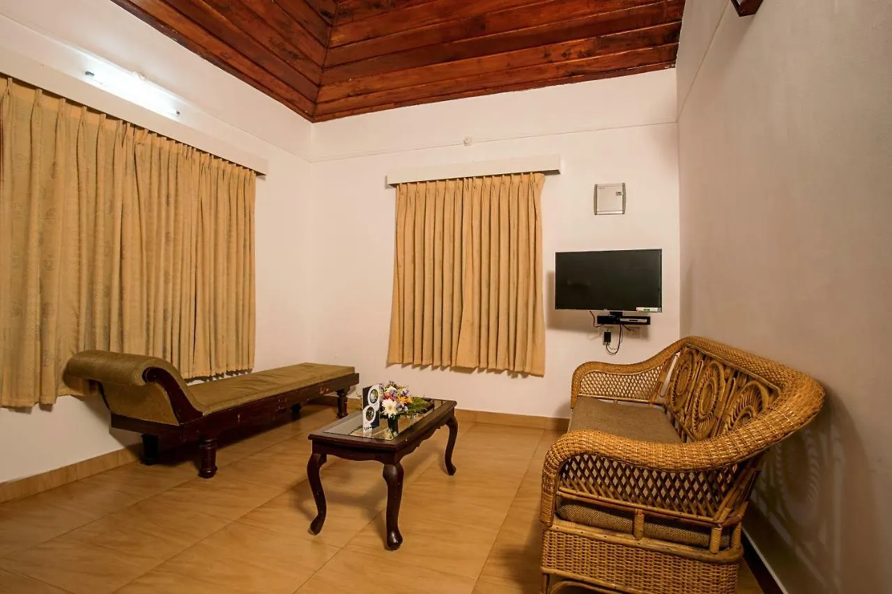 Crescent Family Resort Ambalavayal