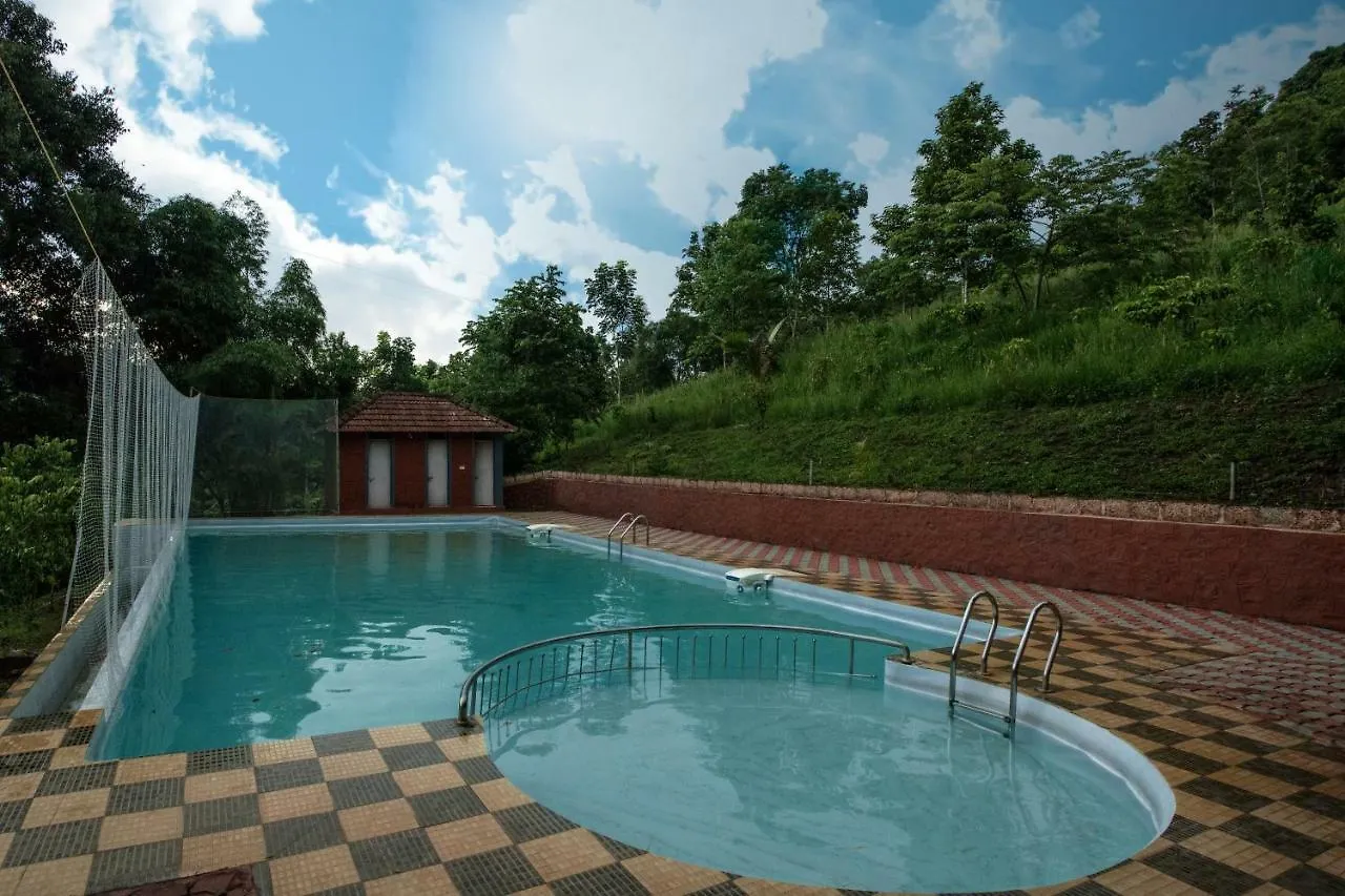 Crescent Family Resort Ambalavayal
