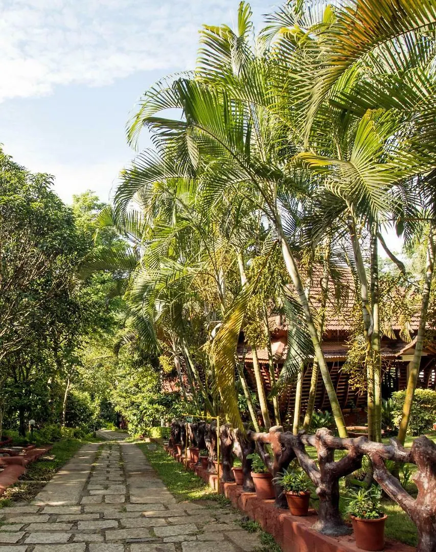 ***  Crescent Family Resort Ambalavayal India
